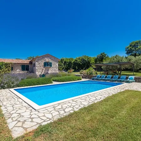 Villa House Dajana Strilčići