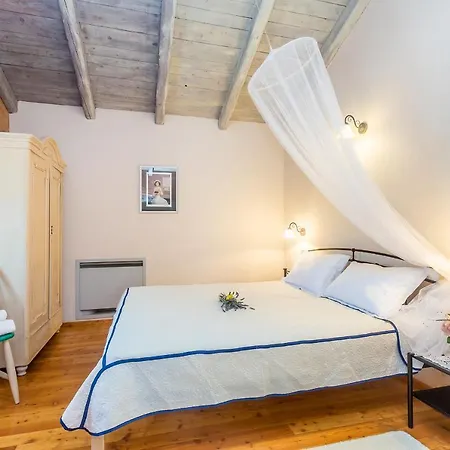 Villa House Dajana Strilčići