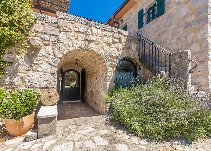 House Dajana * Strilcici